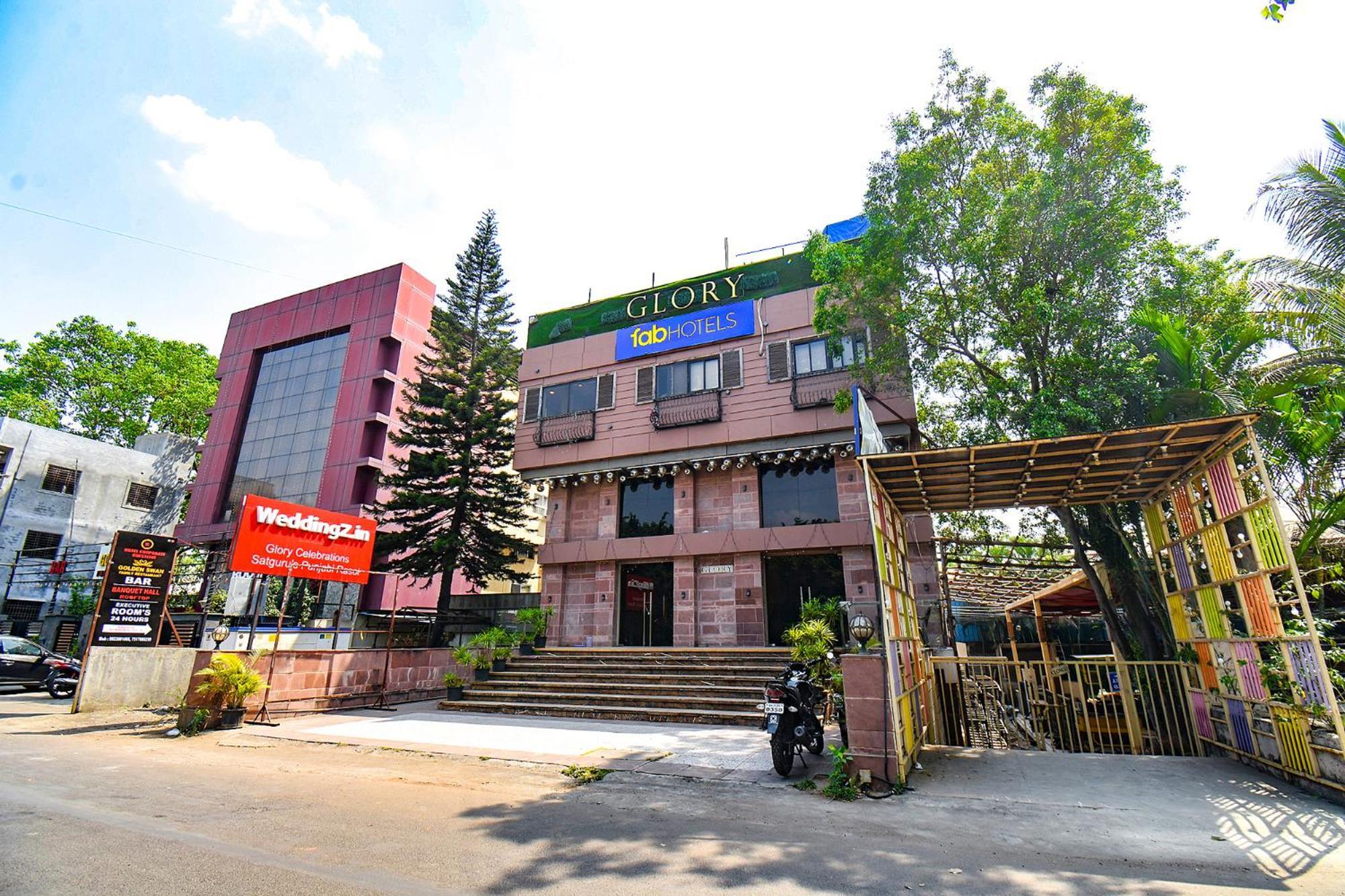 فندق Fabexpress Glory - Nr Skywalk Bridge Pimpri-Chinchwad المظهر الخارجي الصورة